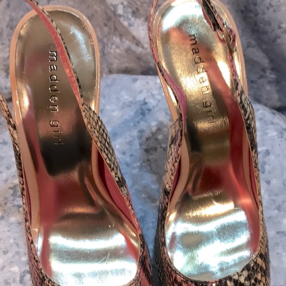 Women’s Madden Girl Pink & Black Snakeskin Peep Toe Sling Backs 5” Heel Size 7.5 - Picture 7 of 9